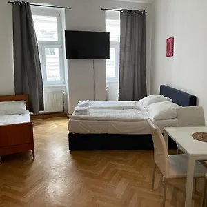 Easybook-in Отель