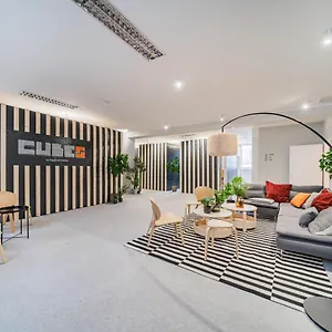 Capsule hotel Cubes By Tegetthoff, Vienna