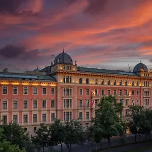 Anantara Palais Hansen - Newly Renovated ***** Wien