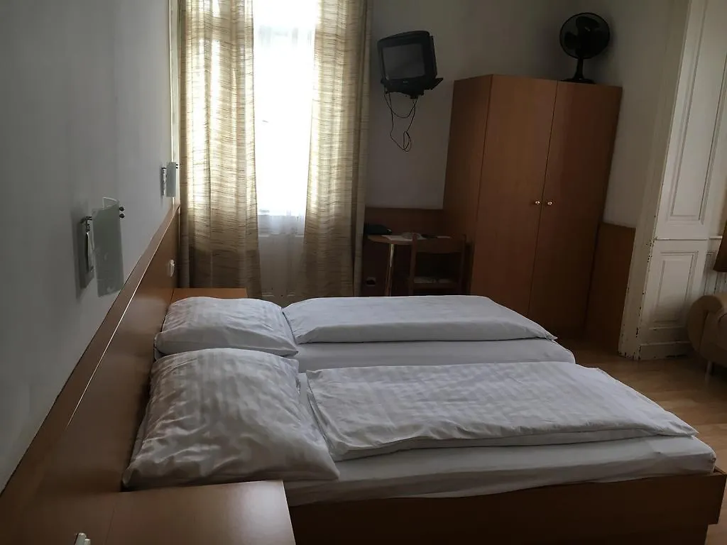 Szálloda Pension Ani Bécs
