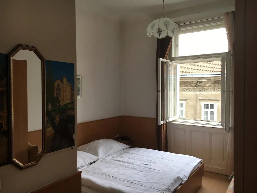 Szálloda Pension Ani Bécs